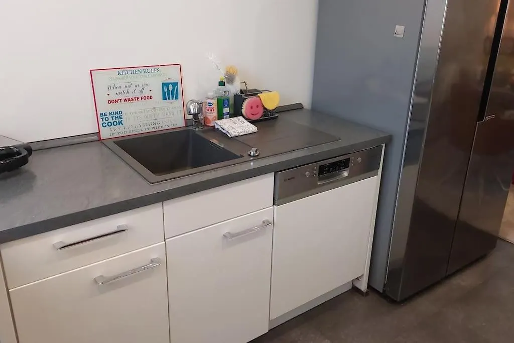 Prázdninový dům Superior Haus 120 Qm Mit Garten Düsseldorf