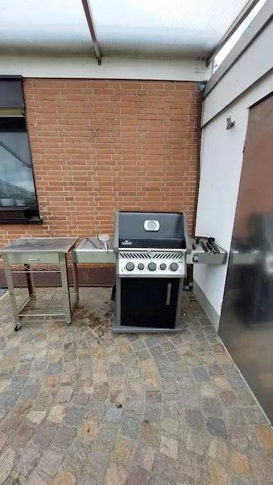 Superior Haus 120 Qm Mit Garten デュッセルドルフ 0*,